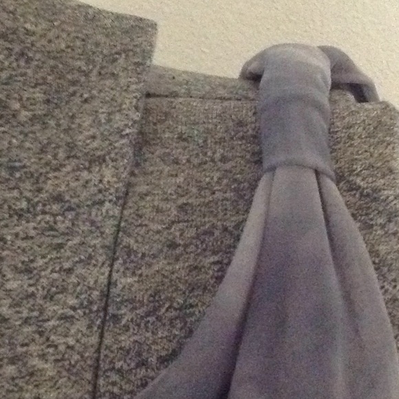 Top - Picture 2 of 5